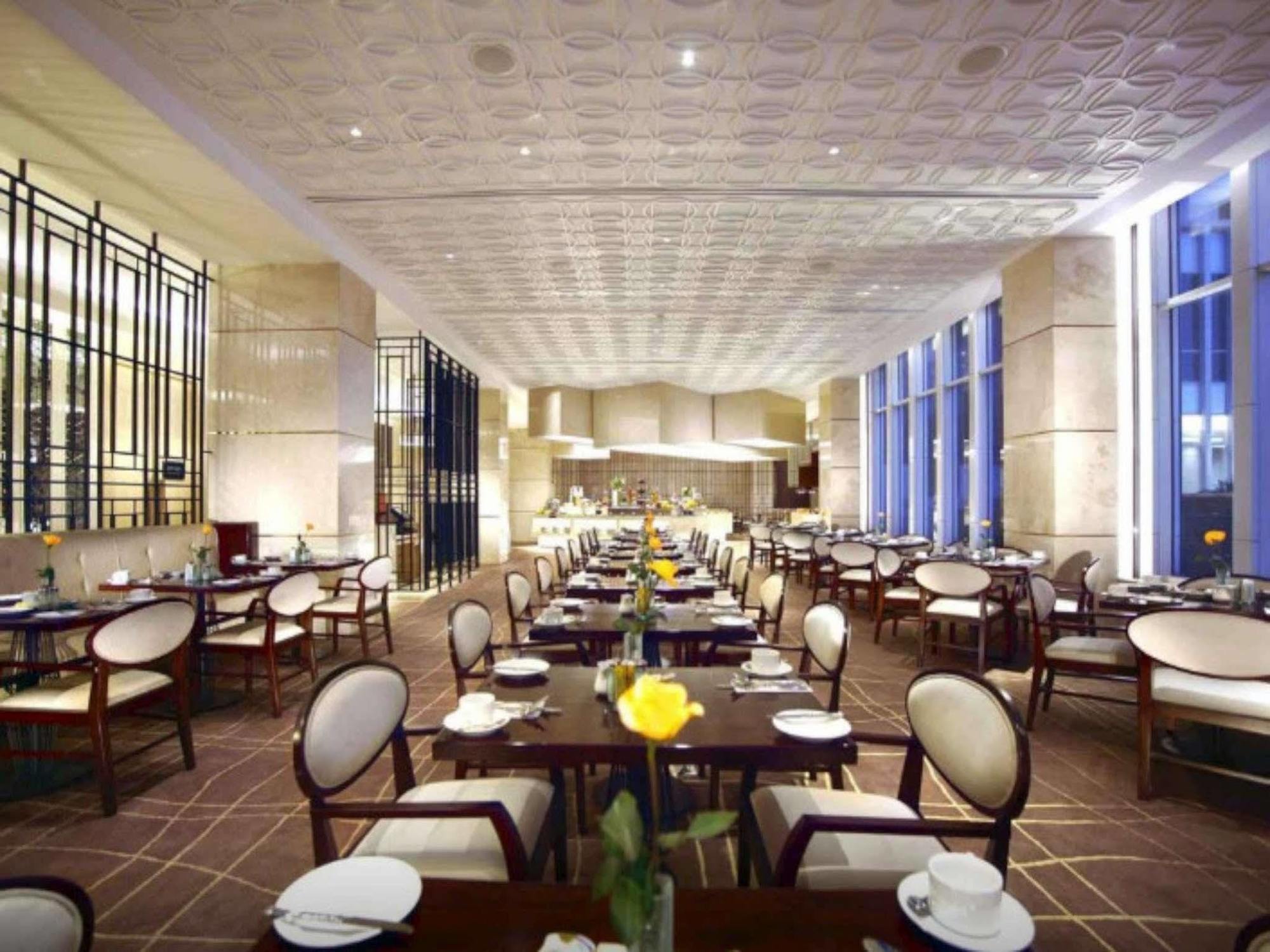 The Grove Suites By Grand Aston Jacarta Exterior foto